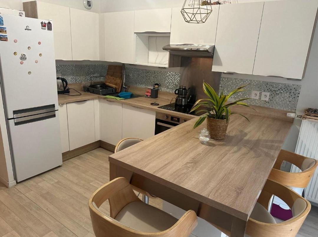 Сasa de vacaciones Maison Avec Jardin Et 2 Places De Parking *